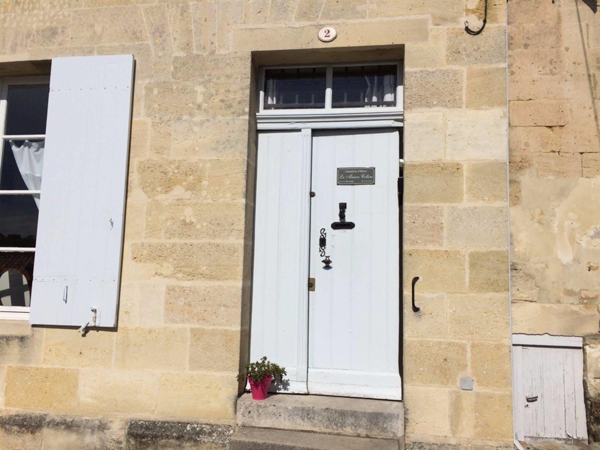 La Maison Colline Hotel Saint-Emilion Exterior photo